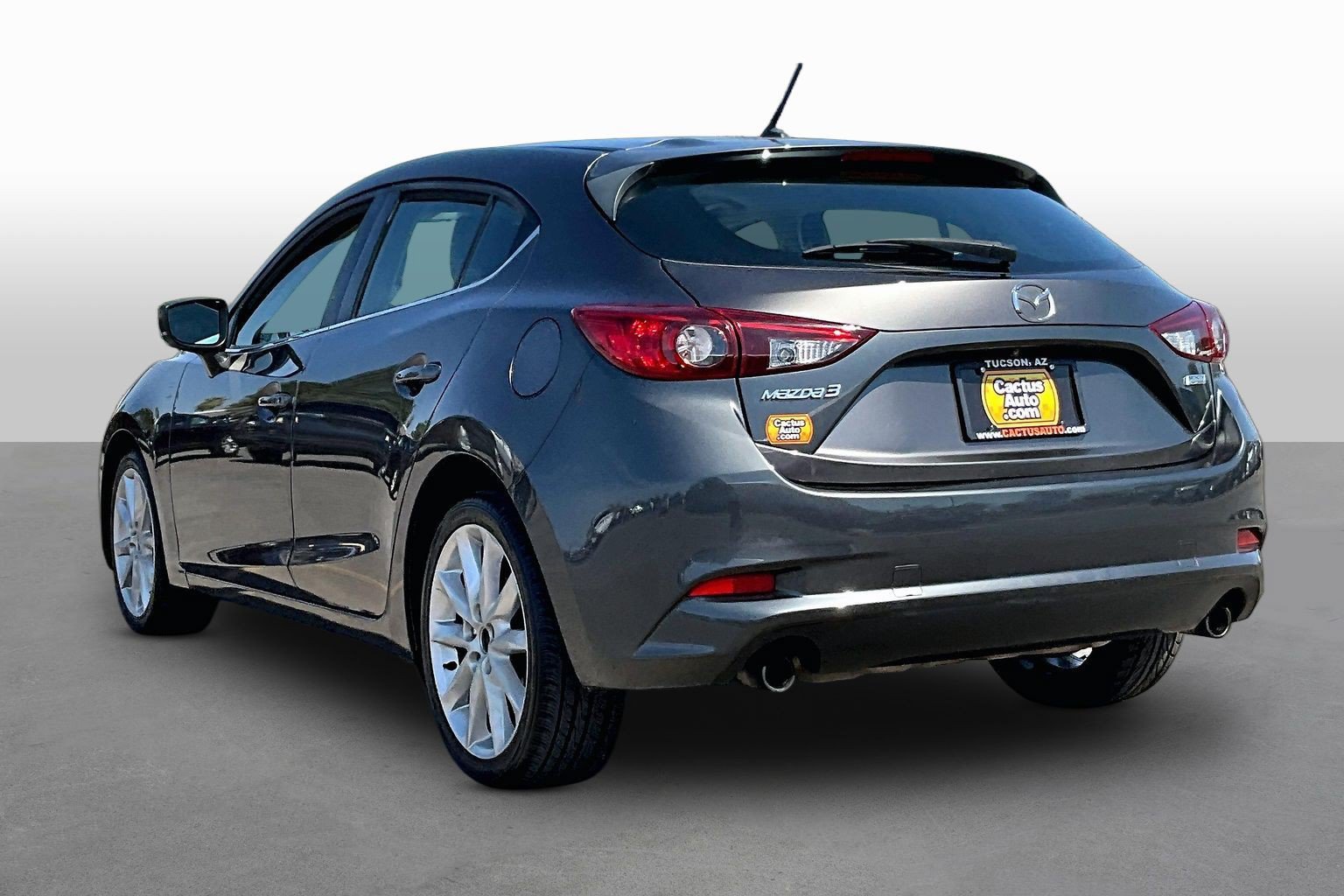 Used 2017 MAZDA MAZDA3 Touring FWD image 11