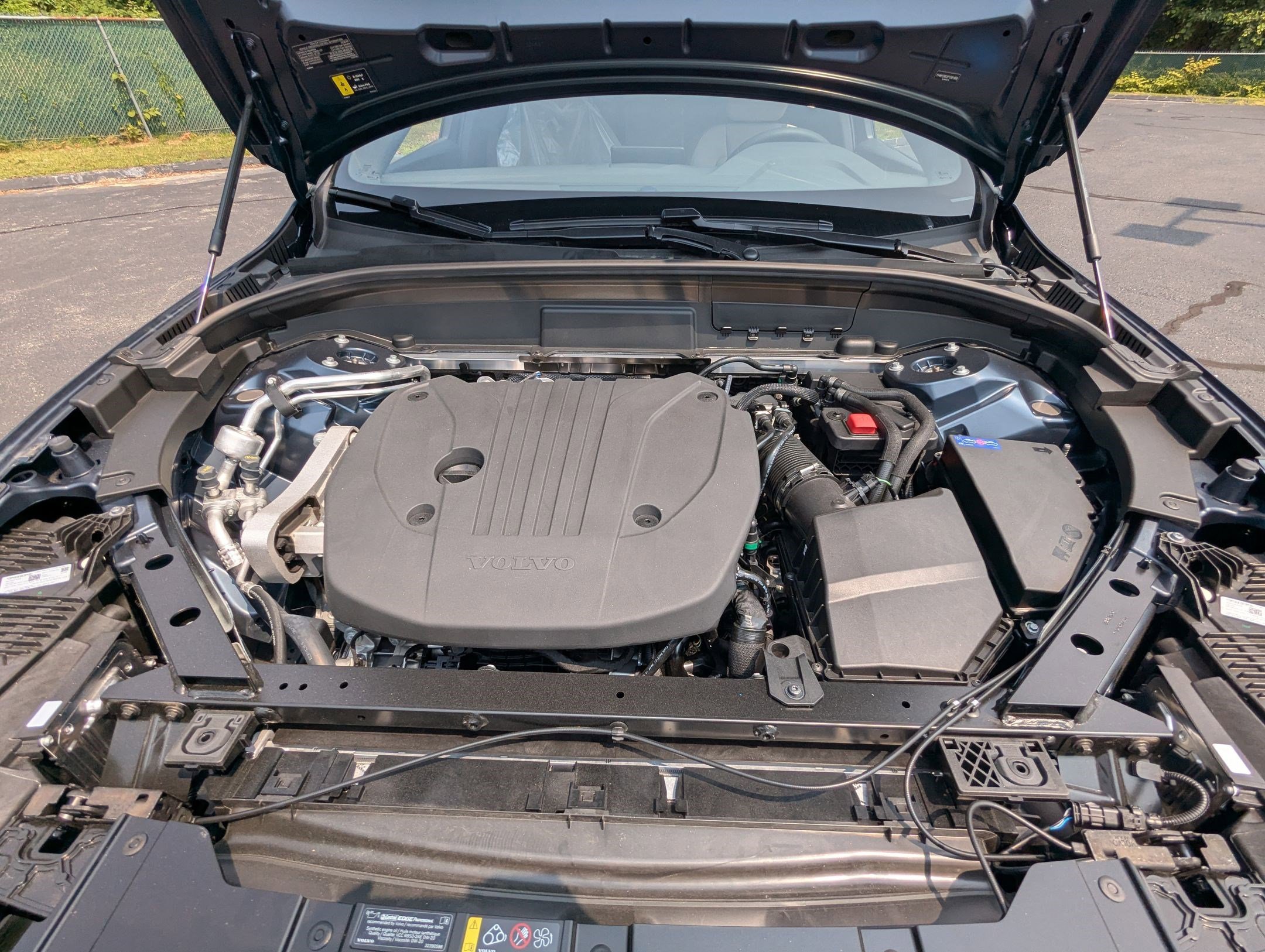 New 2026 Volvo XC60 B5 Plus w/ Protection Package Premier image 24