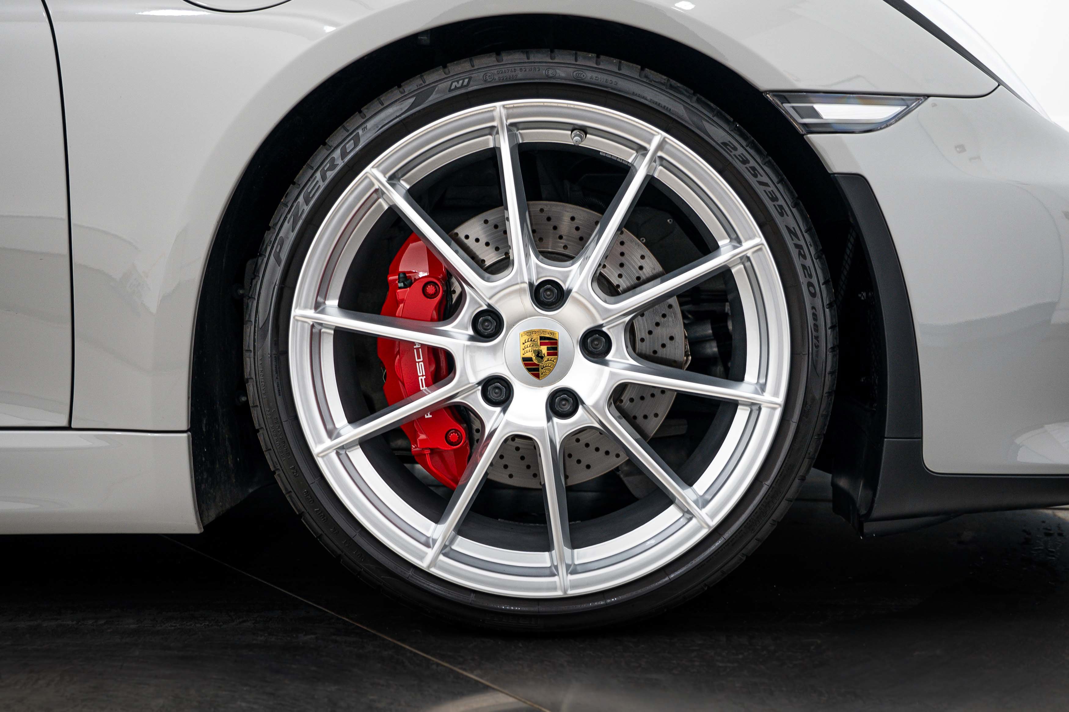Certified 2016 Porsche Boxster Spyder RWD image 11