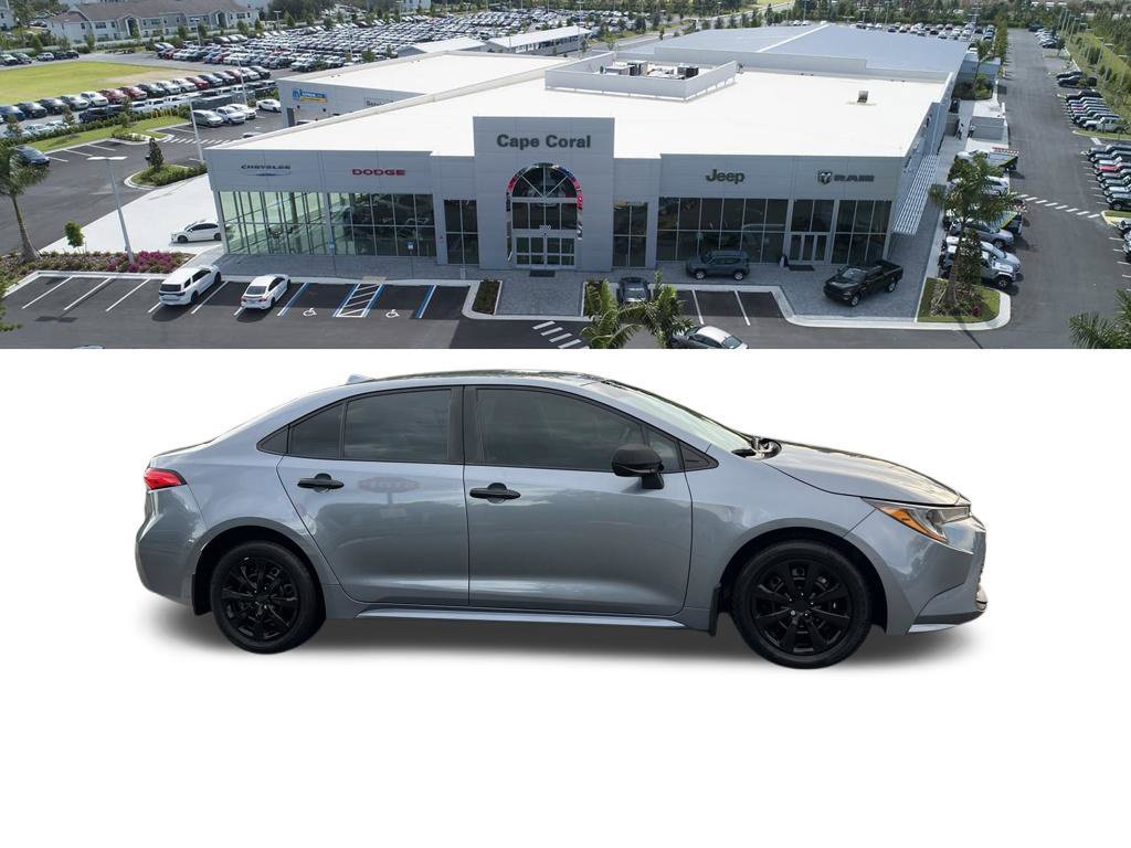 Used 2025 Toyota Corolla LE FWD image 3