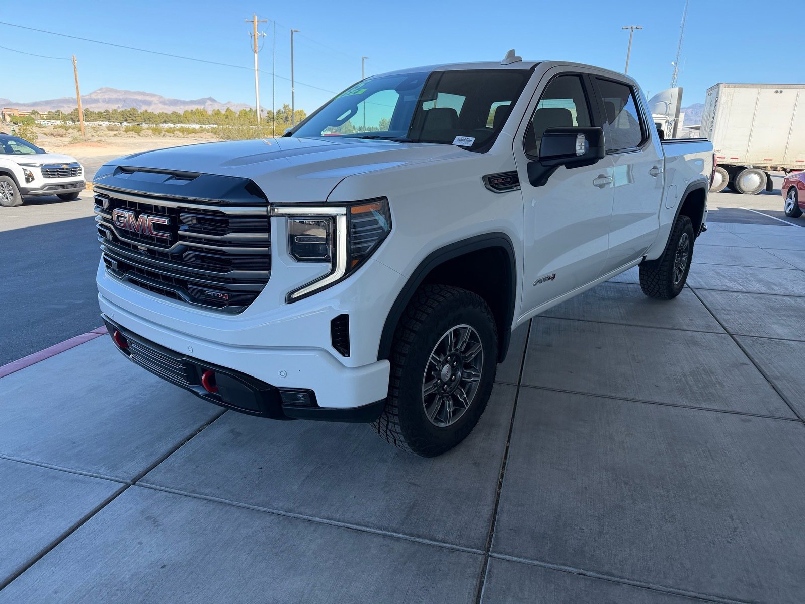 Used 2025 GMC Sierra 1500 AT4 image 7