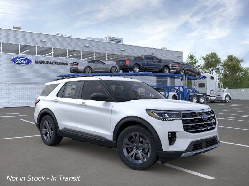 New 2026 Ford Explorer Active image 1