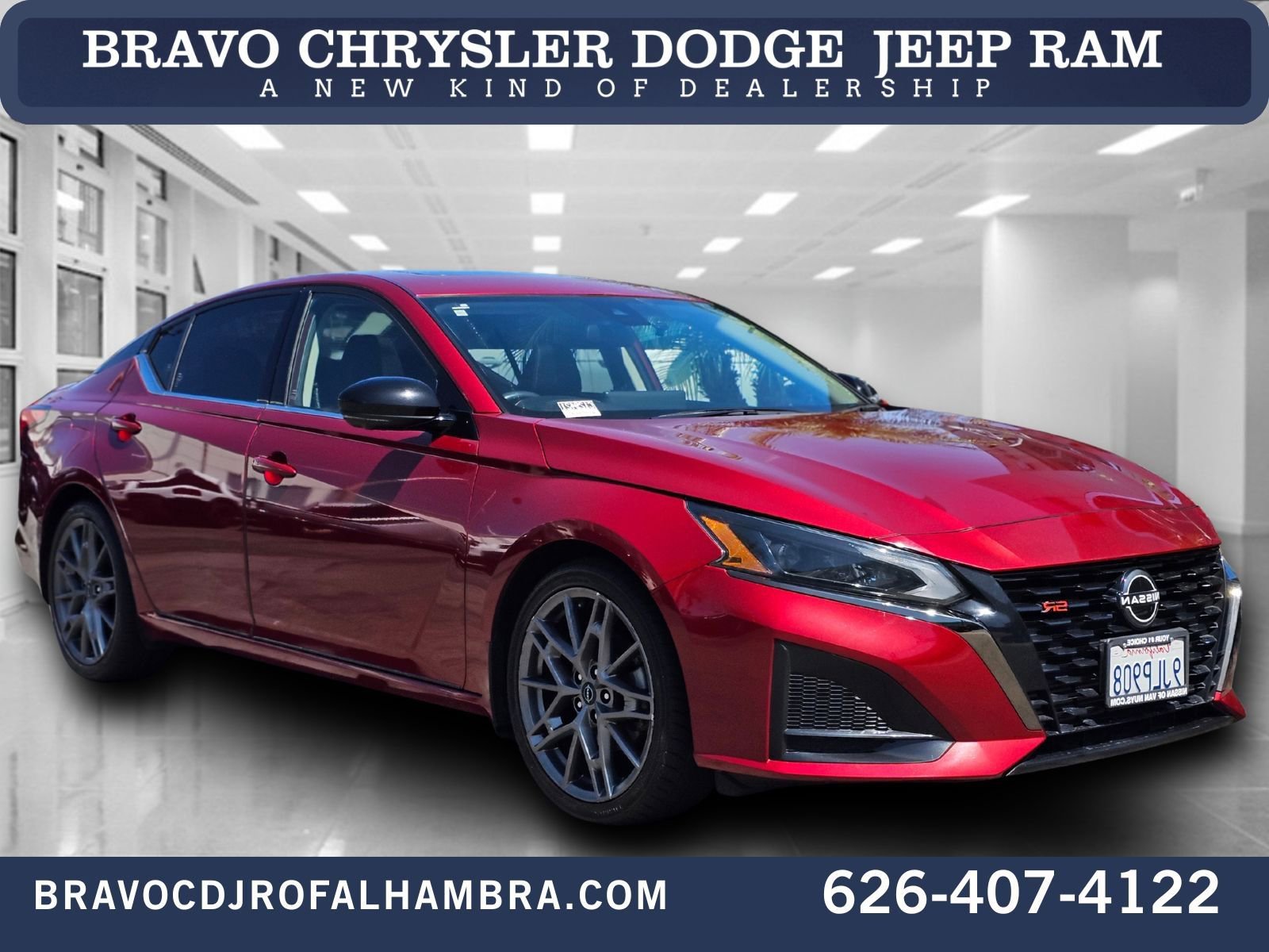 Used 2023 Nissan Altima 2.0 SR FWD image 1