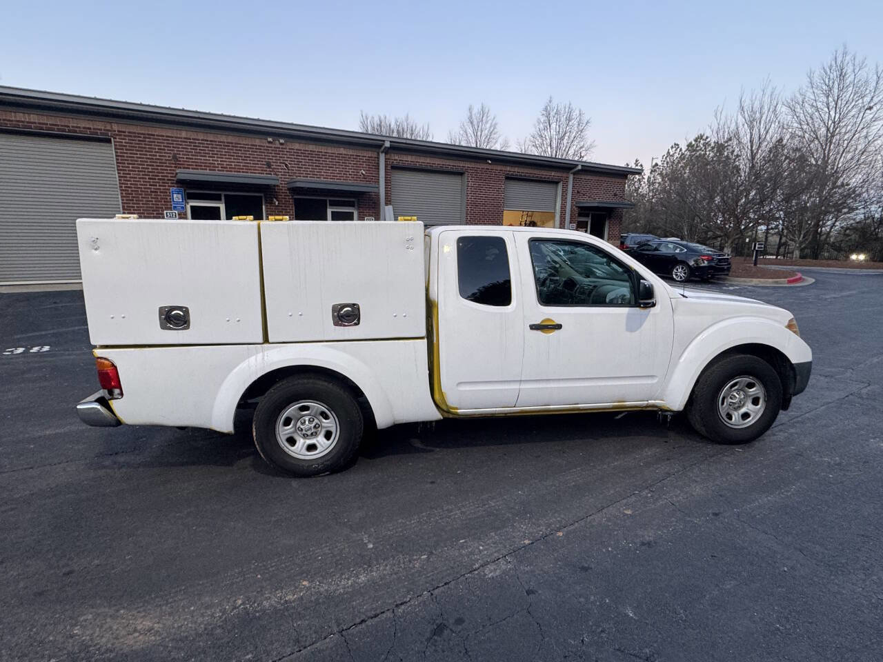 Used 2012 Nissan Frontier S w/ S Preferred Pkg RWD image 5