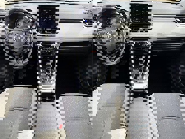 Used 2024 Toyota RAV4 XLE image 11