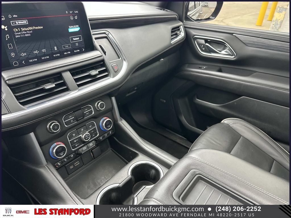 Used 2023 GMC Yukon XL SLT AWD/4WD image 36