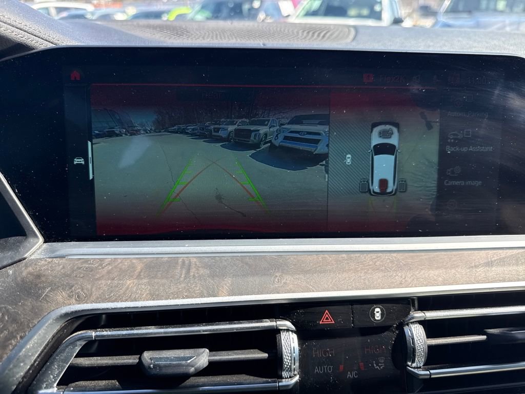 Used 2022 BMW X5 sDrive40i w/ Executive Package image 22