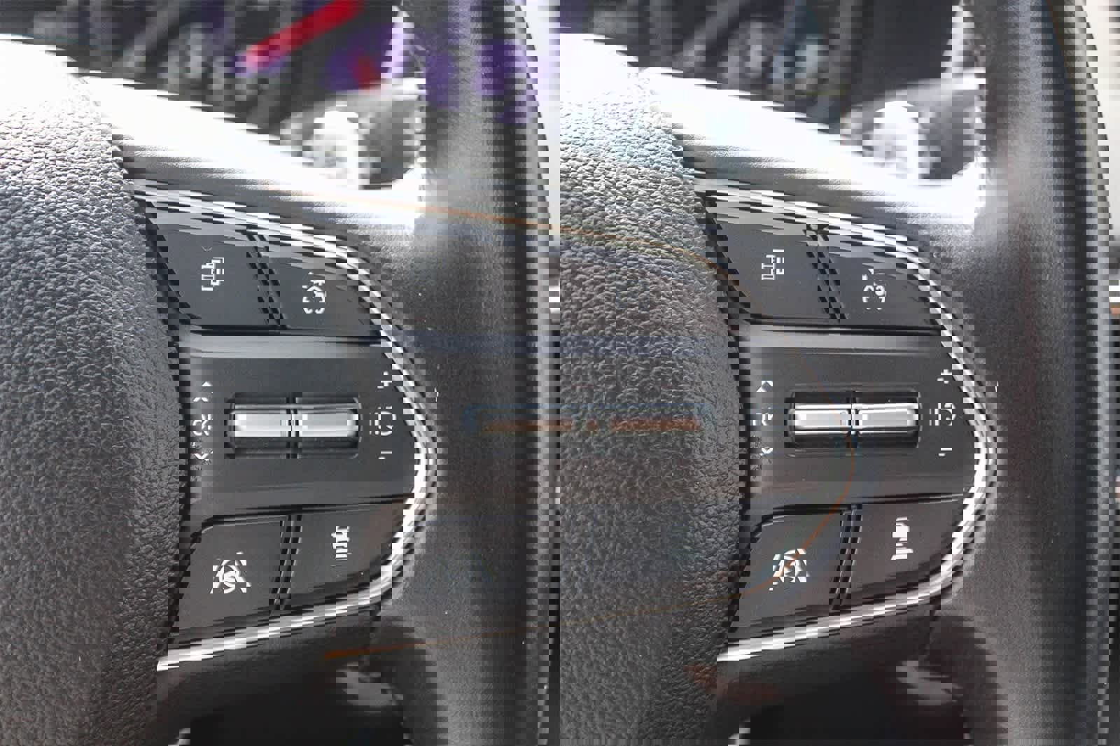 Used 2023 Hyundai Santa Fe SEL image 34