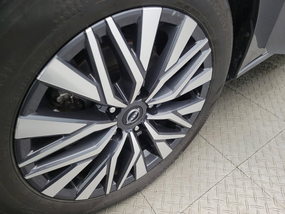 Used 2024 Nissan Altima 2.5 SV image 31