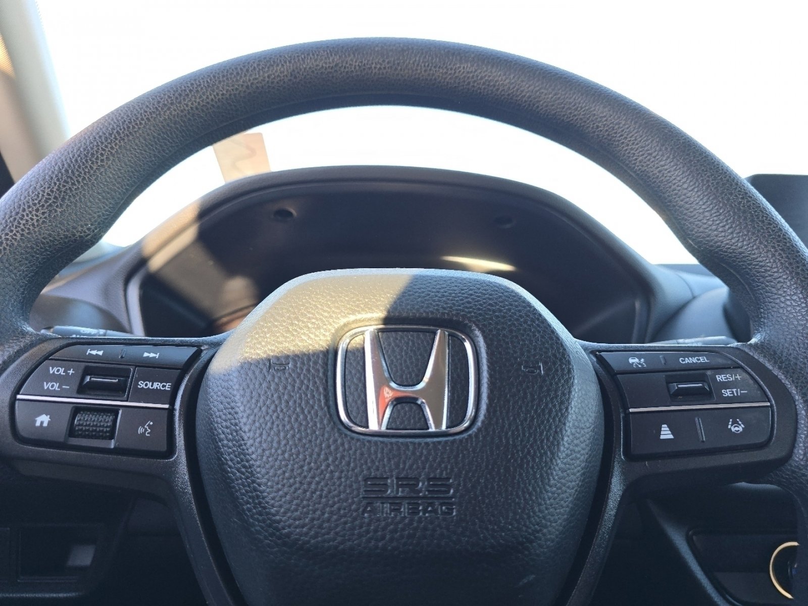 Used 2025 Honda HR-V LX image 30