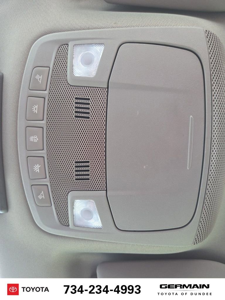 Used 2021 Ford F250 XL image 28