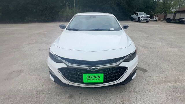 Used 2022 Chevrolet Malibu LT w/ Redline Edition image 3