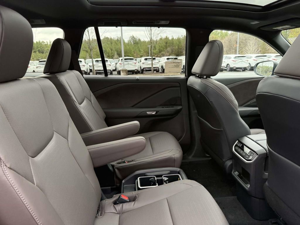 Used 2026 Lexus TX 350 AWD w/ Technology Package image 17