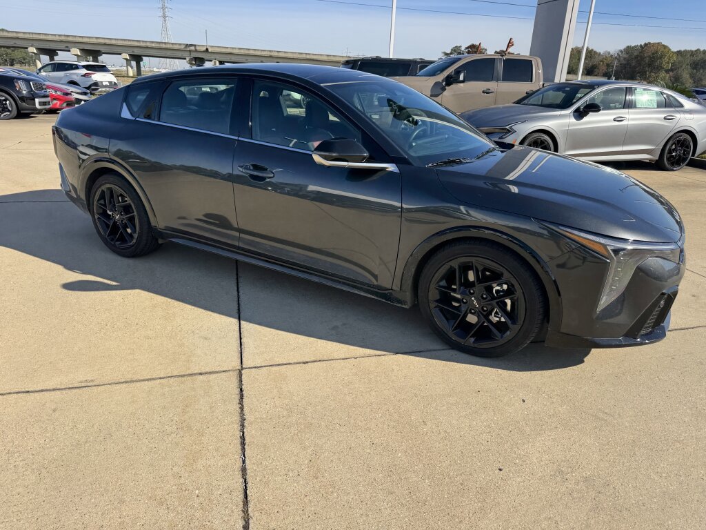 Certified 2025 Kia K4 GT-Line Turbo image 11
