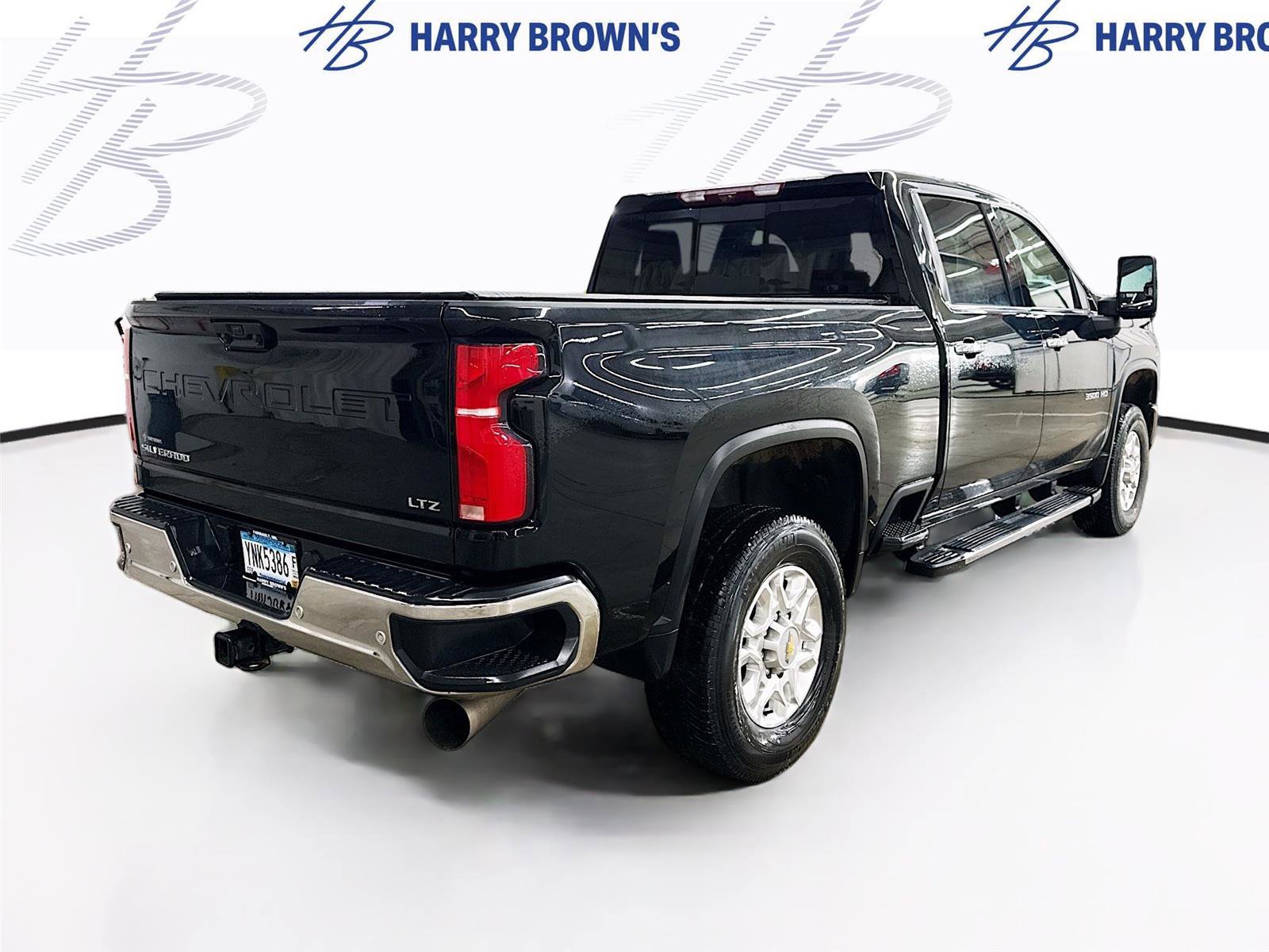 Used 2024 Chevrolet Silverado 3500 LTZ w/ LTZ Plus Package image 10