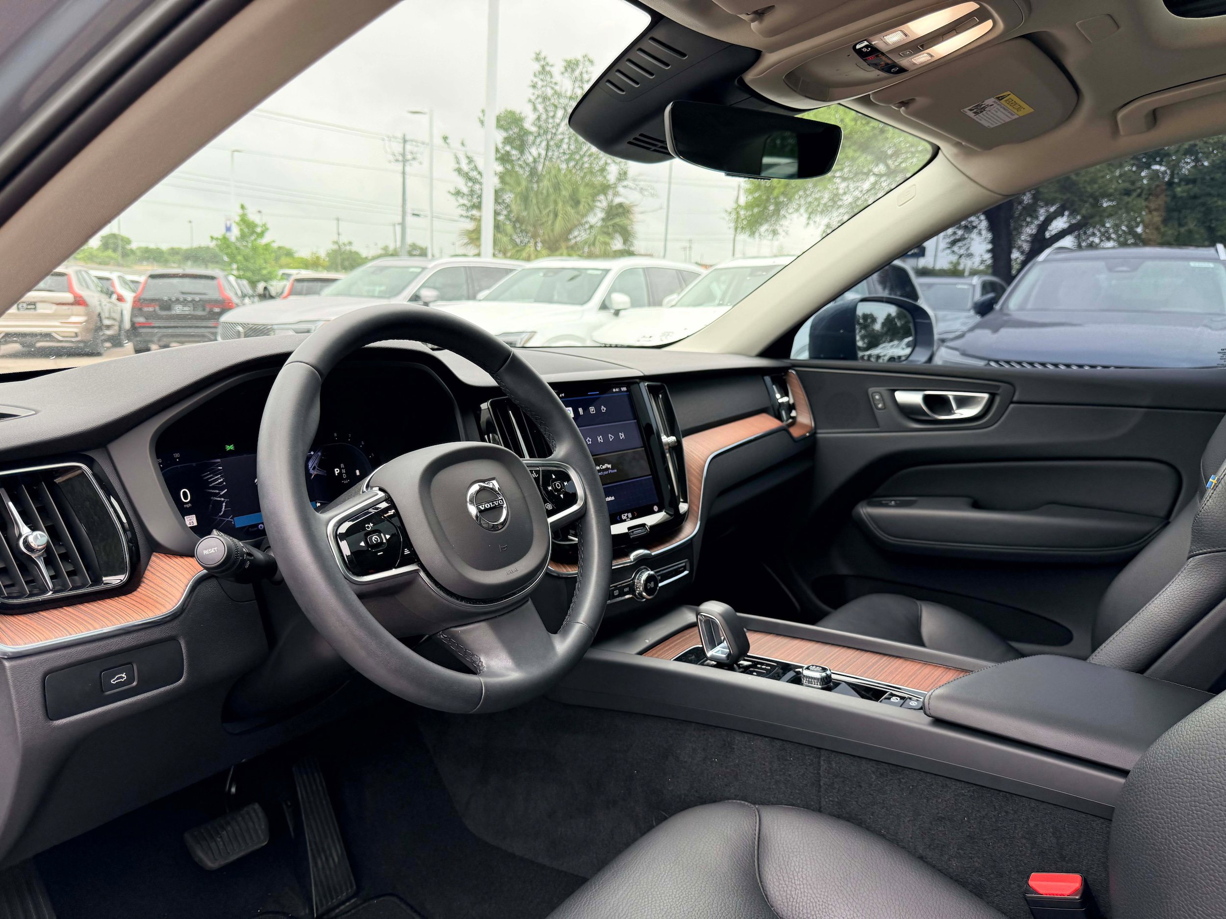 Certified 2023 Volvo XC60 B5 Plus FWD image 11