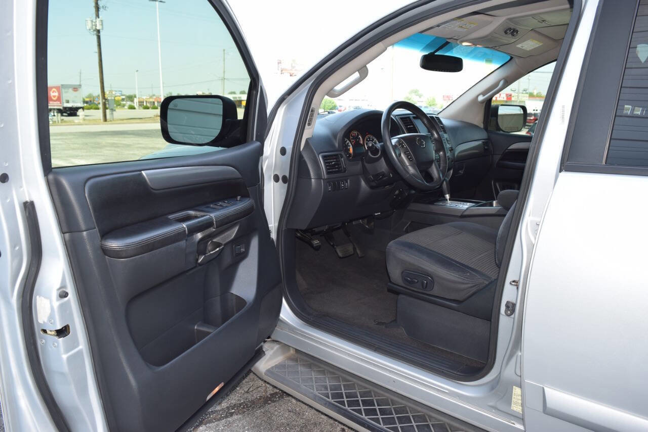 Used 2014 Nissan Armada SV image 23