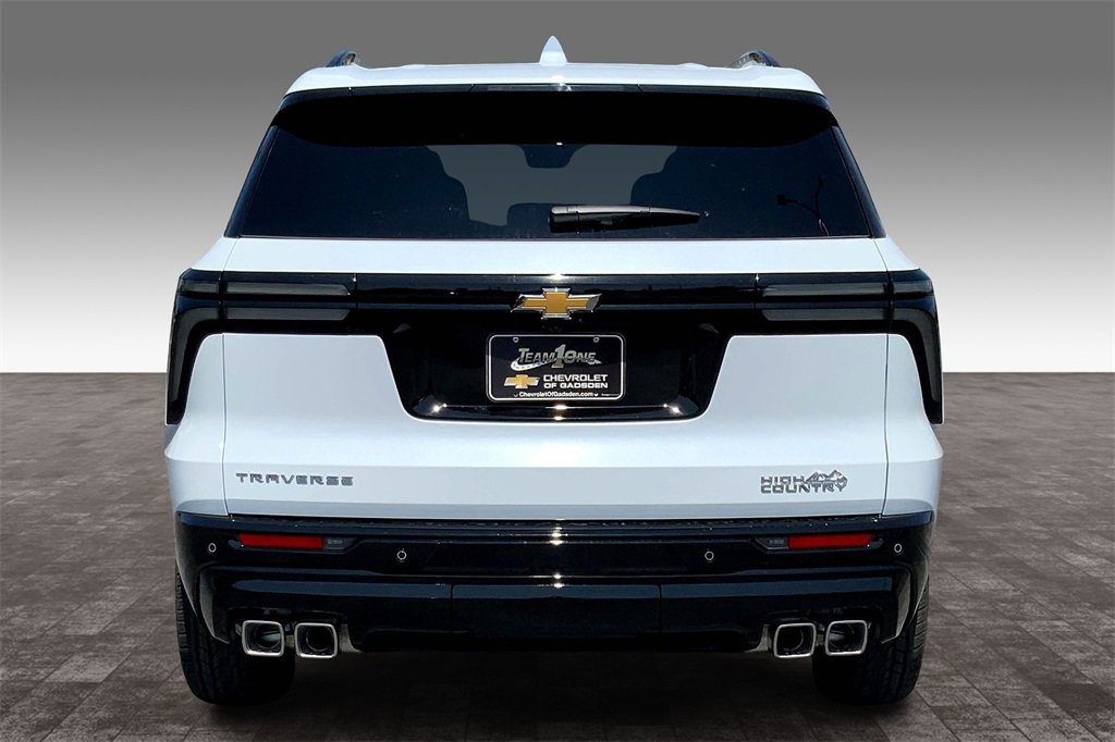 New 2026 Chevrolet Traverse High Country w/ LPO, Floor Liner Package image 5