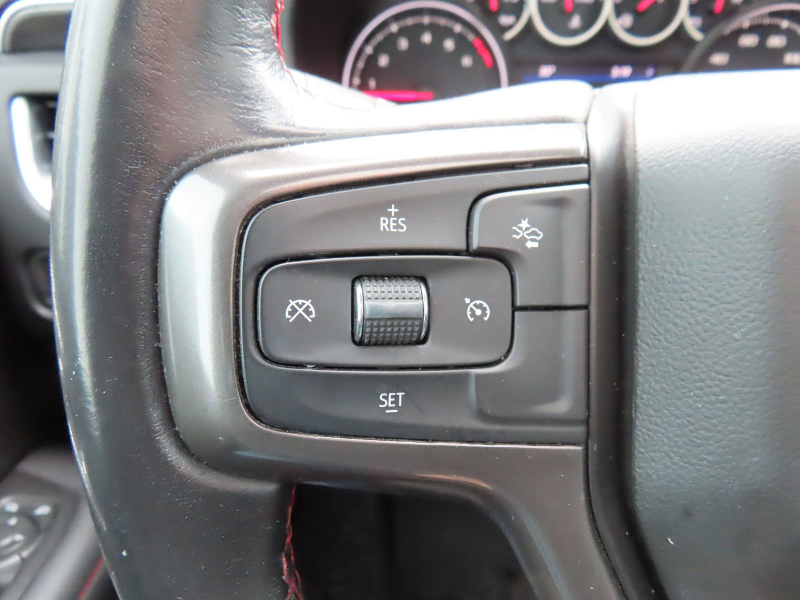 Used 2021 Chevrolet Tahoe RST w/ Rear Media and Nav Package image 19