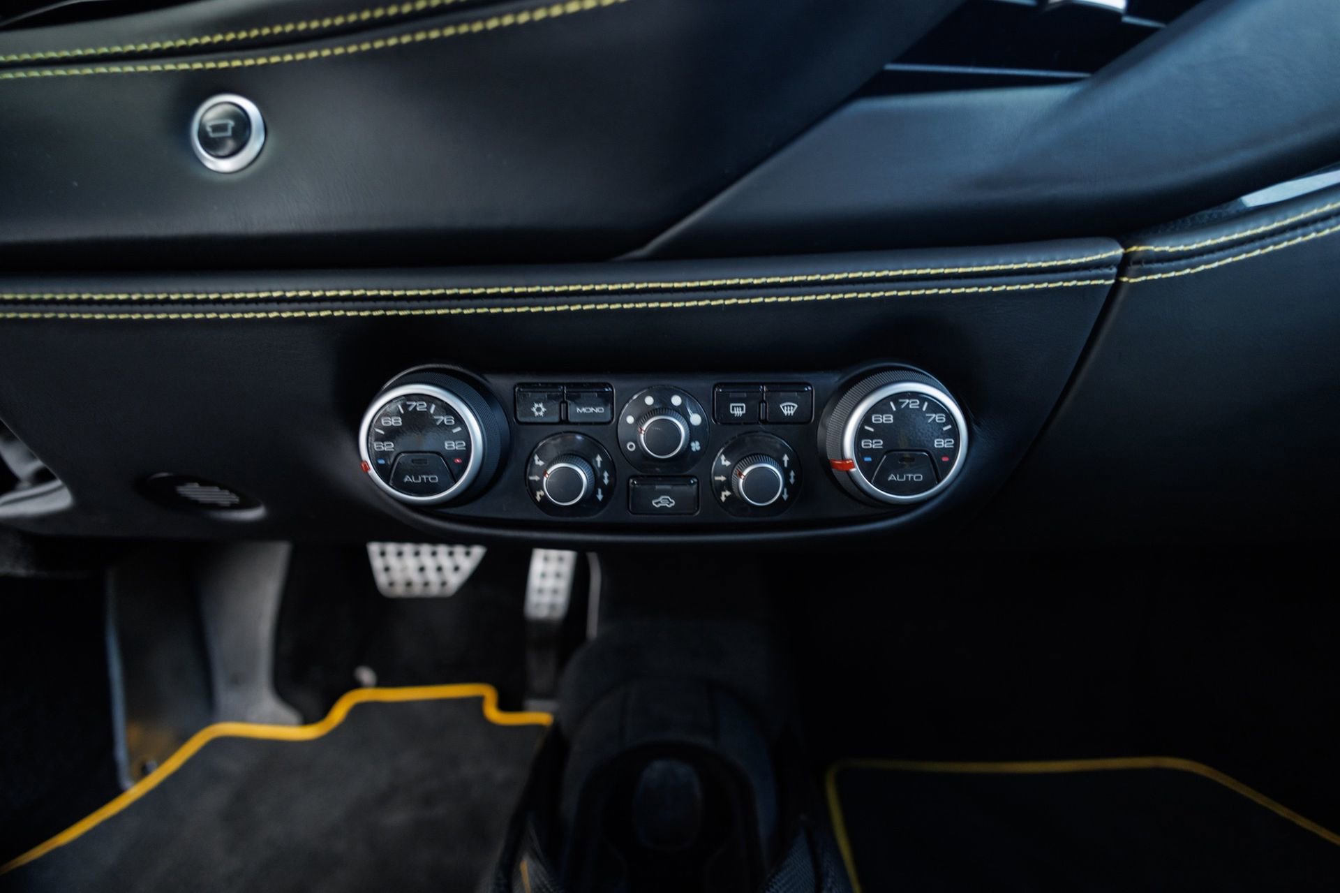 Used 2017 Ferrari 488 GTB image 52