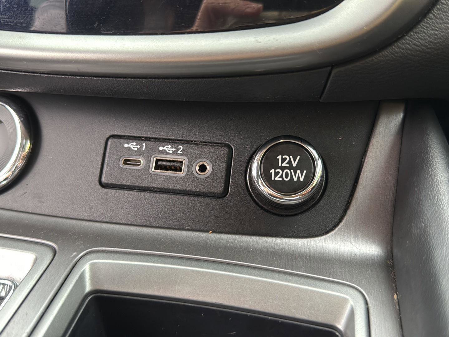 Used 2023 Nissan Murano SV w/ SV Midnight Edition Package FWD image 25