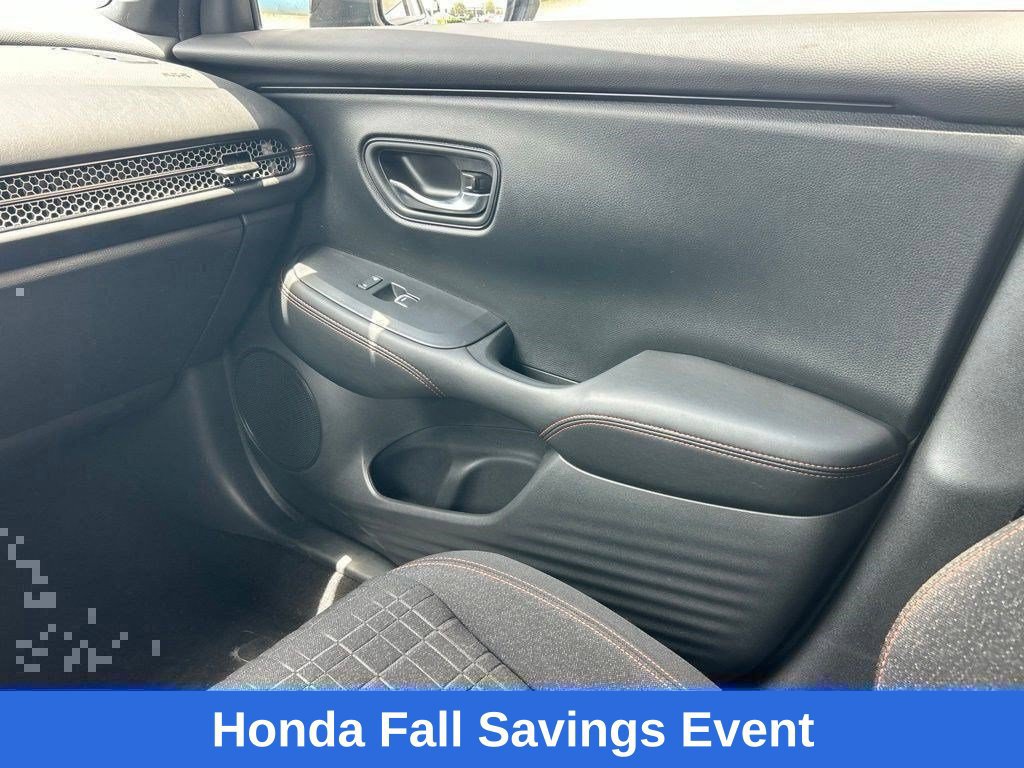 Used 2024 Honda HR-V Sport image 16