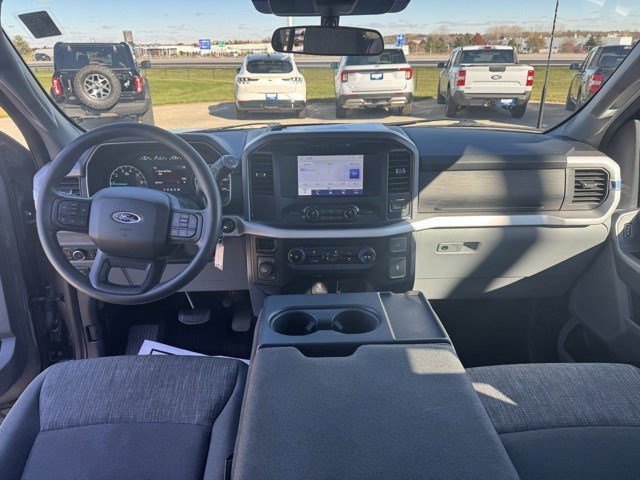 Used 2023 Ford F150 XLT image 29