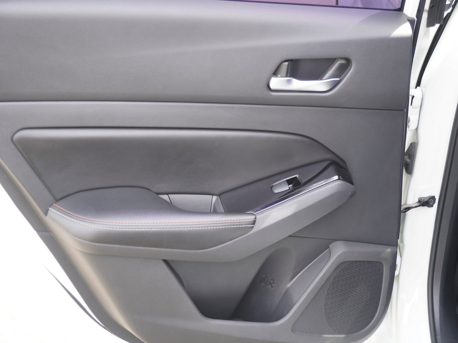 Used 2023 Nissan Altima 2.5 SR w/ SR Premium Package FWD image 11