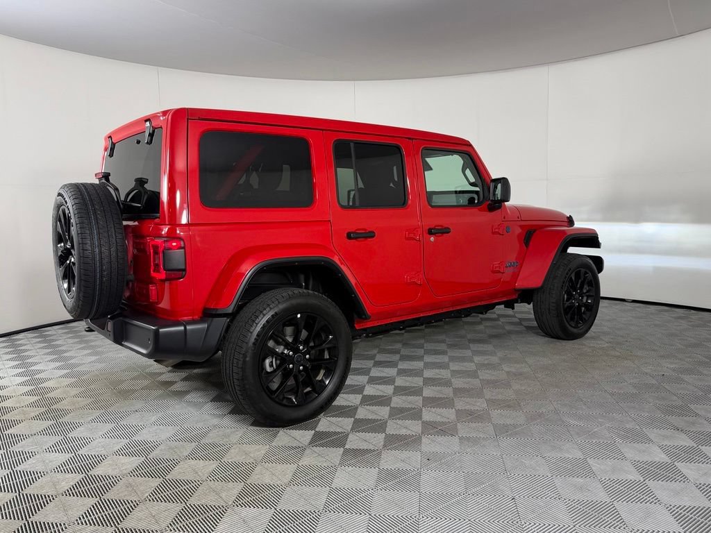Certified 2025 Jeep Wrangler Unlimited Sahara w/ Safety Group AWD/4WD image 7