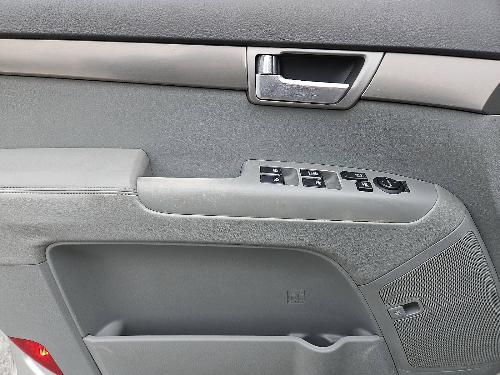 Used 2009 Kia Borrego EX image 12