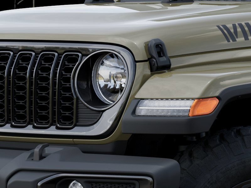 New 2026 Jeep Gladiator Sport AWD/4WD image 10