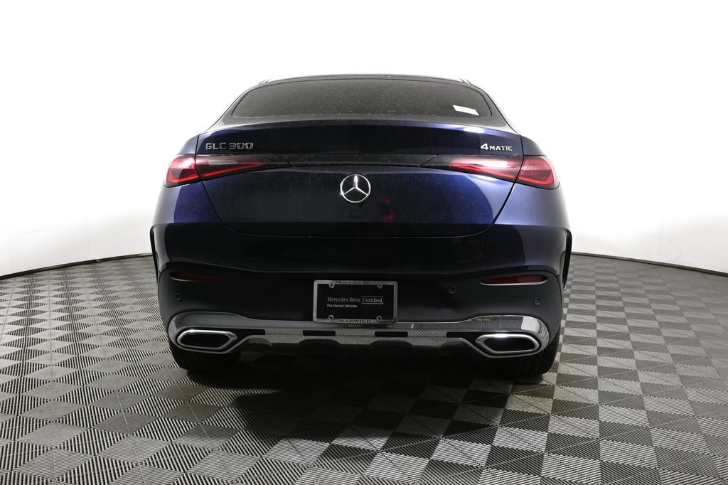 Used 2024 Mercedes-Benz GLC 300 4MATIC image 10