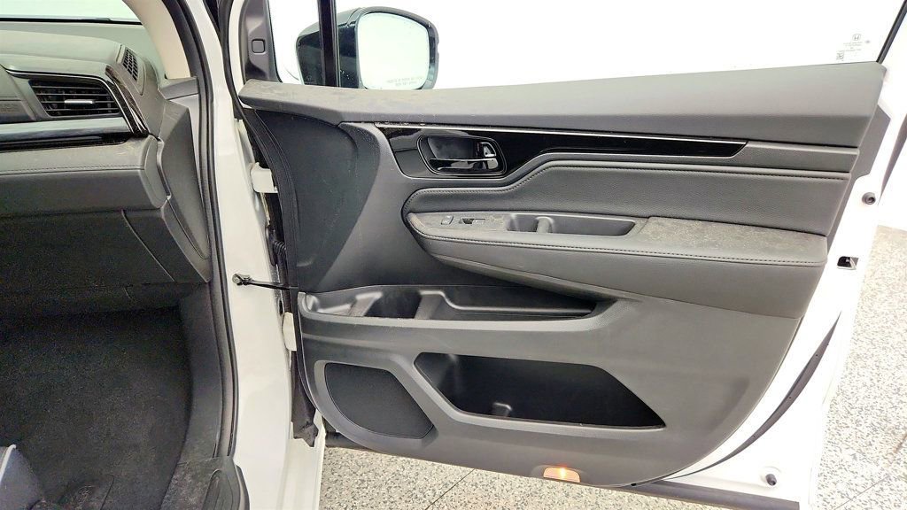Used 2026 Honda Odyssey Elite image 28
