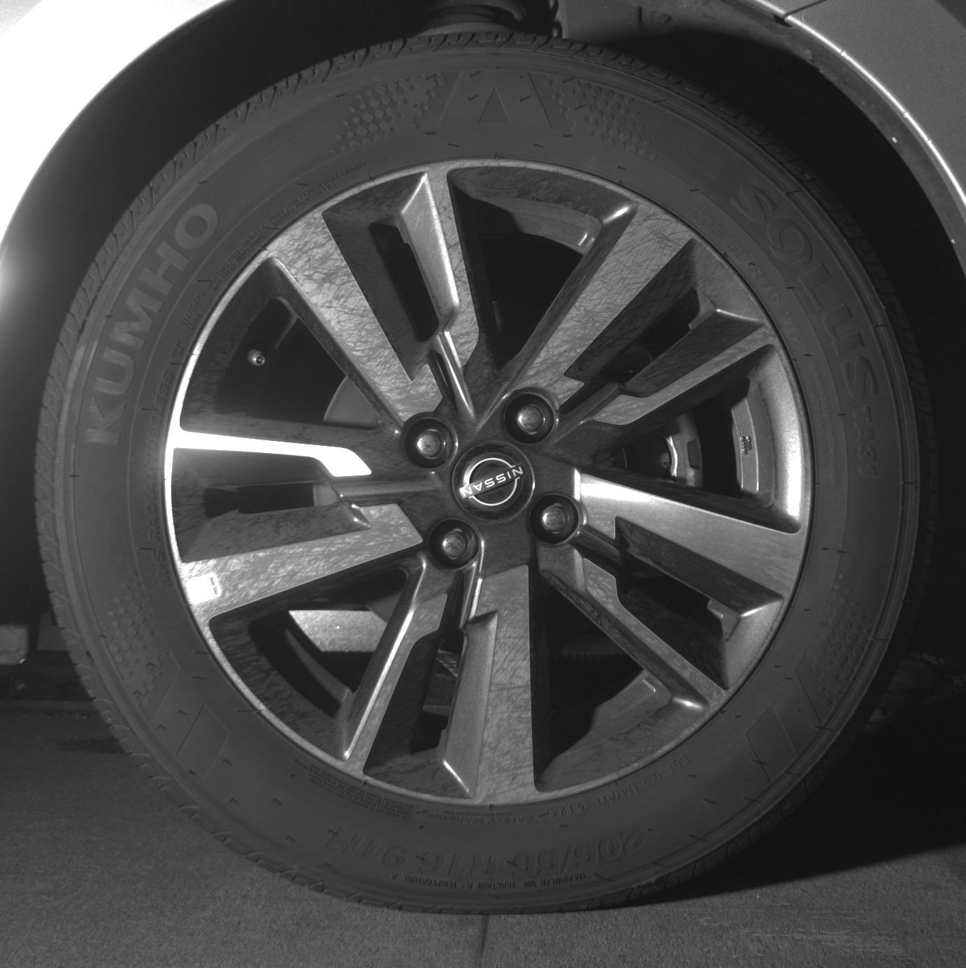 Used 2025 Nissan Versa SV image 13