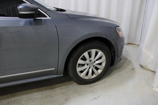 Used 2013 Volkswagen Passat TDI SEL Premium image 10