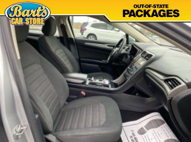 Used 2020 Ford Fusion SE image 13