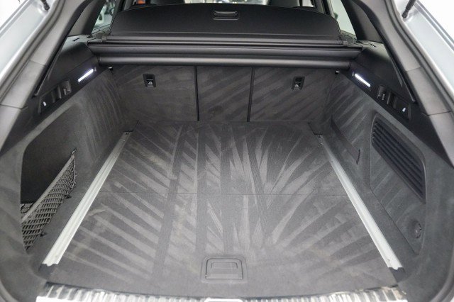 Used 2024 Audi RS 6 performance image 32