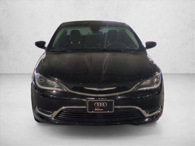 Used 2016 Chrysler 200 Limited w/ Convenience Group image 2