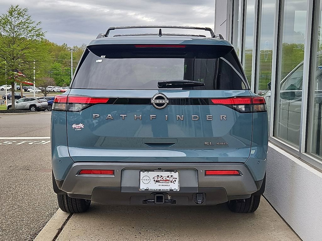 New 2026 Nissan Pathfinder SL w/ SL Premium Package AWD/4WD image 5