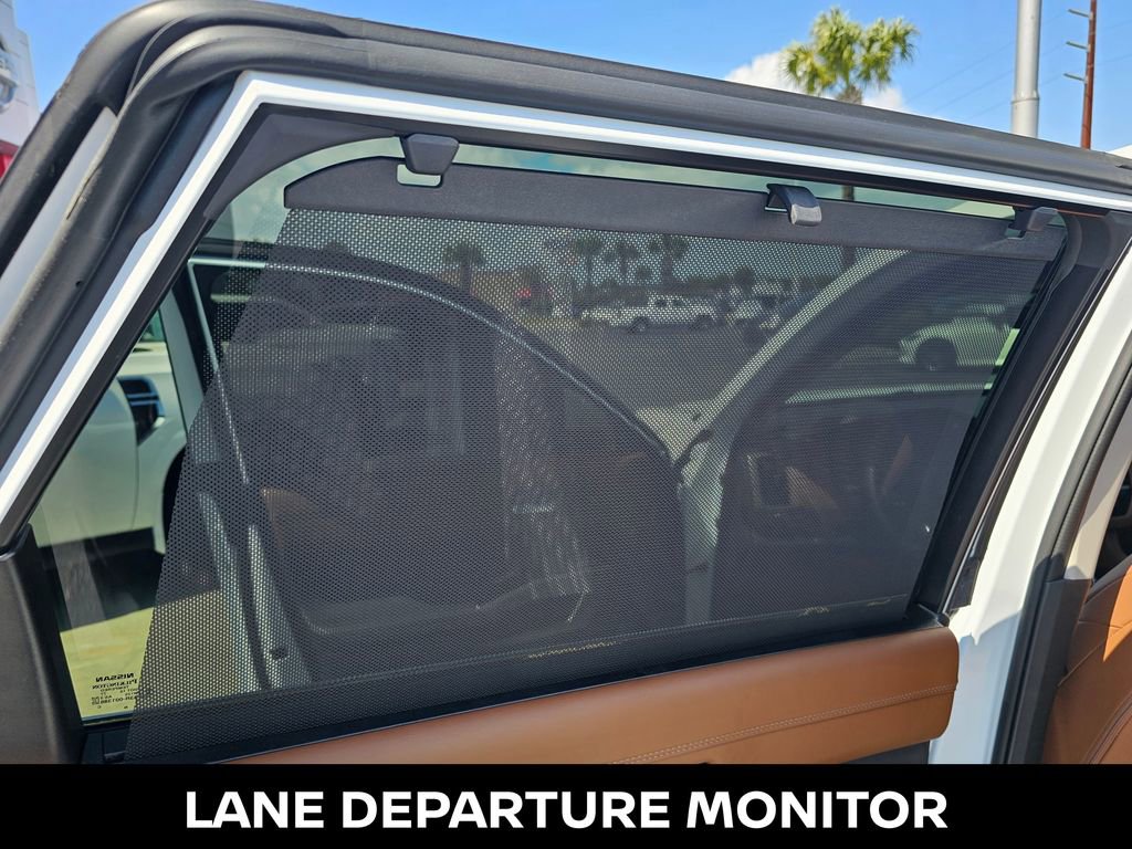 Used 2025 Nissan Pathfinder Platinum w/ Cargo Package image 15