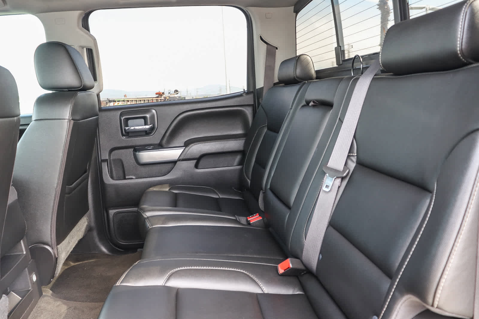 Used 2017 Chevrolet Silverado 2500 LTZ w/ Duramax Plus Package image 16