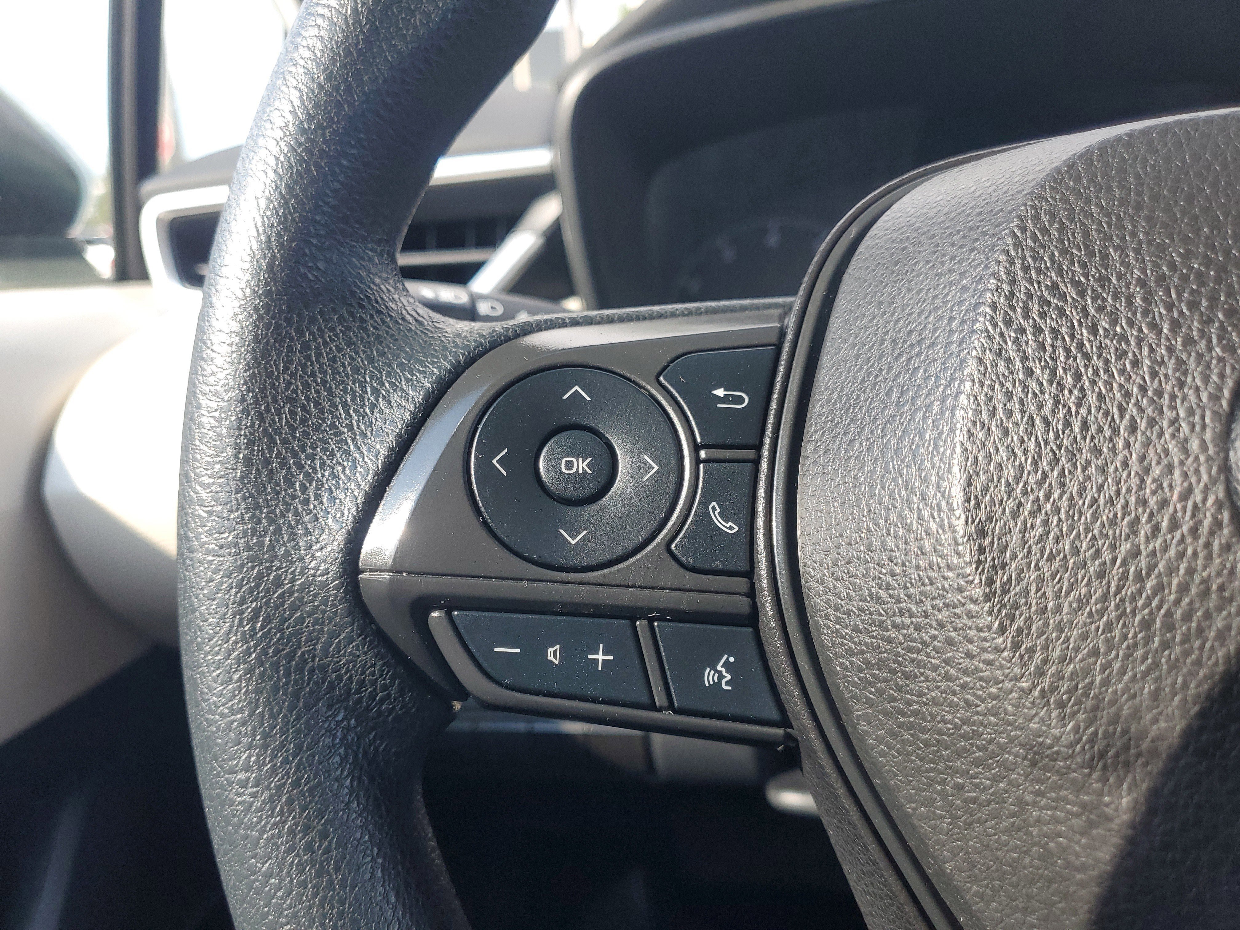 Certified 2023 Toyota Corolla LE image 22