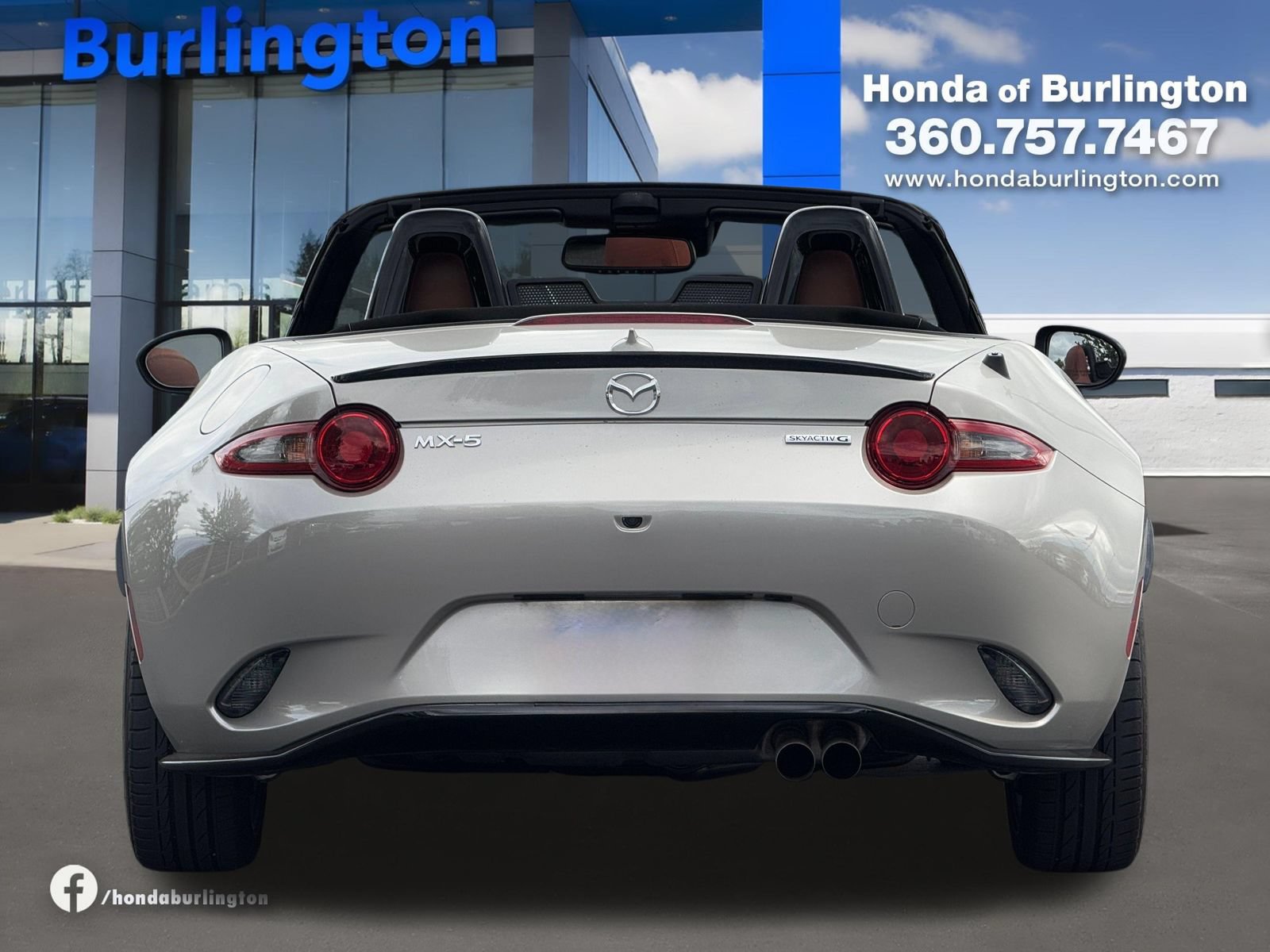Used 2022 MAZDA MX-5 Miata Grand Touring w/ Appearance Package RWD image 5
