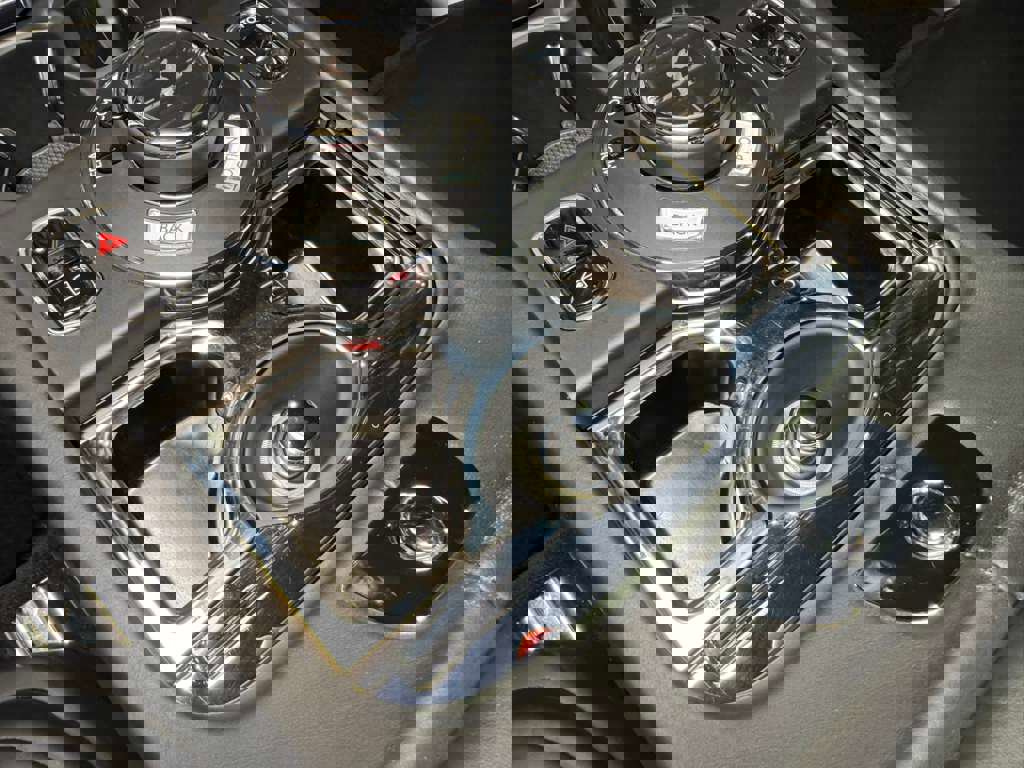 Used 2019 Rolls-Royce Dawn image 32