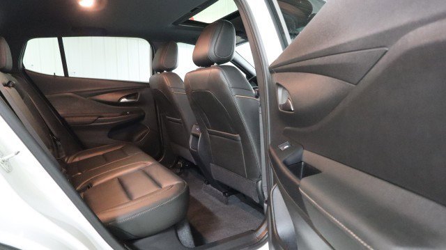 Used 2024 Buick Envista Avenir image 11