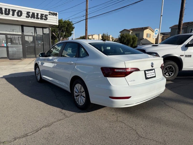 Used 2019 Volkswagen Jetta S w/ Driver Assistance Package FWD image 7