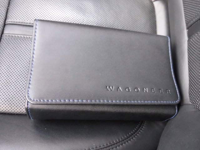 Used 2022 Jeep Wagoneer Series III image 69