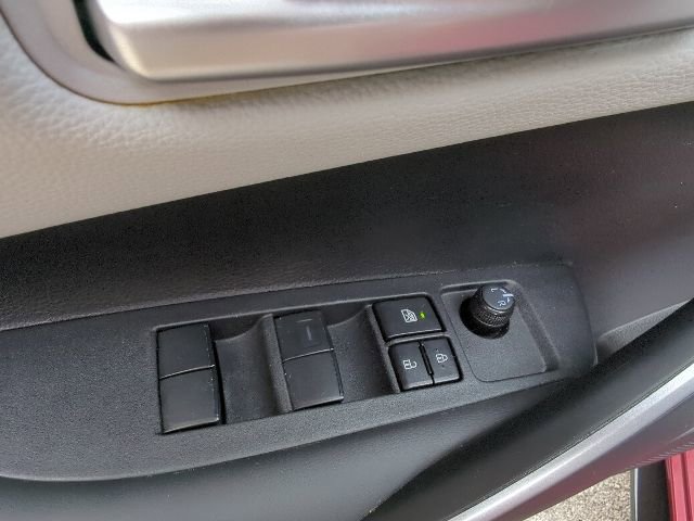 Used 2024 Toyota Corolla SE FWD image 11