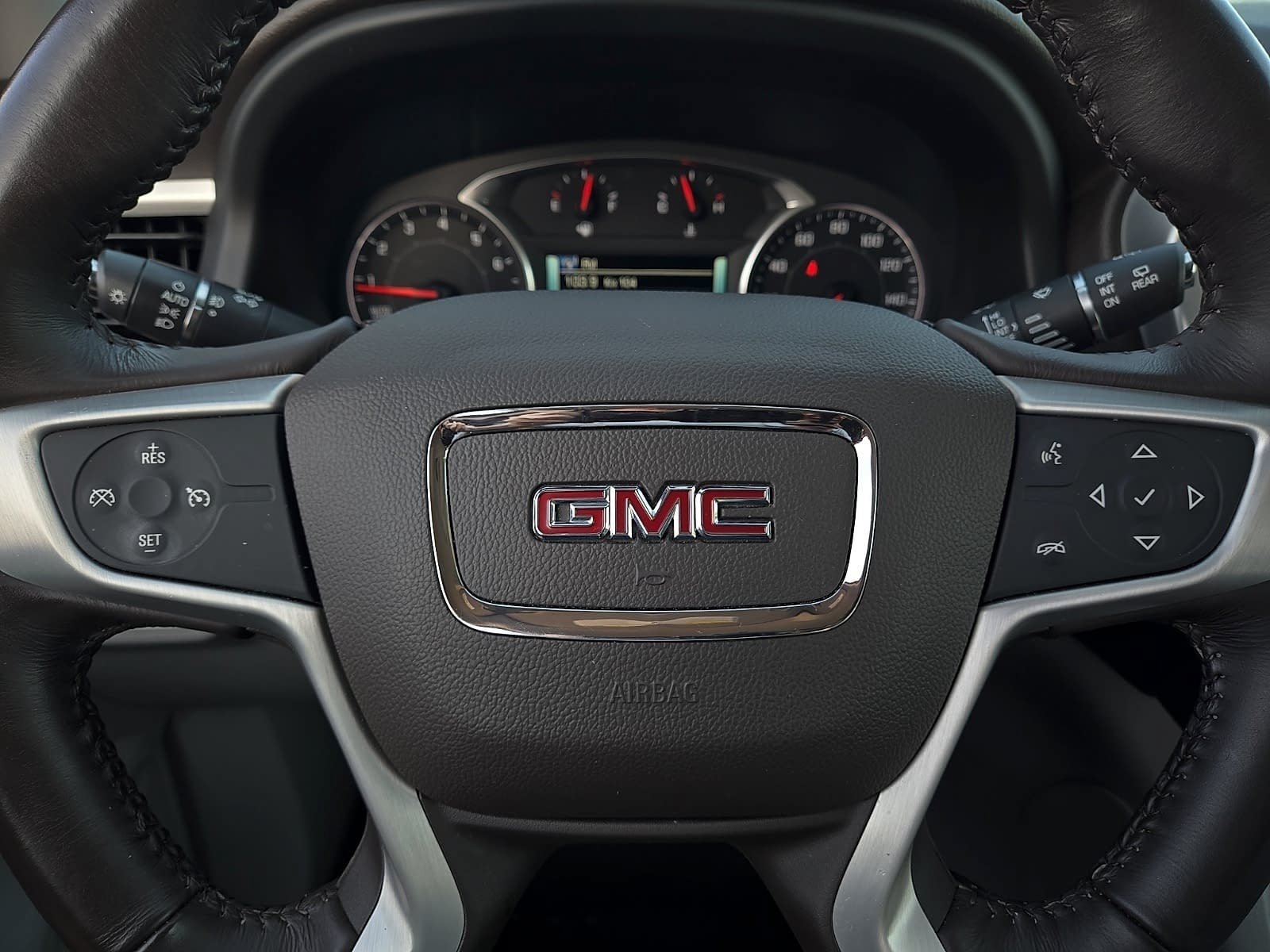 Used 2019 GMC Acadia SLT FWD image 20