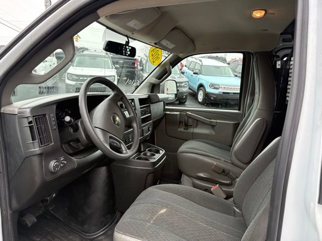 Used 2024 Chevrolet Express 2500 w/ Driver Convenience Package image 14